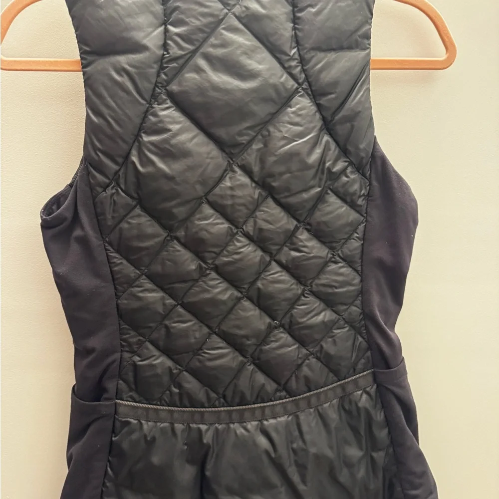 Women's Lululemon Vest - Picture 8 of 8